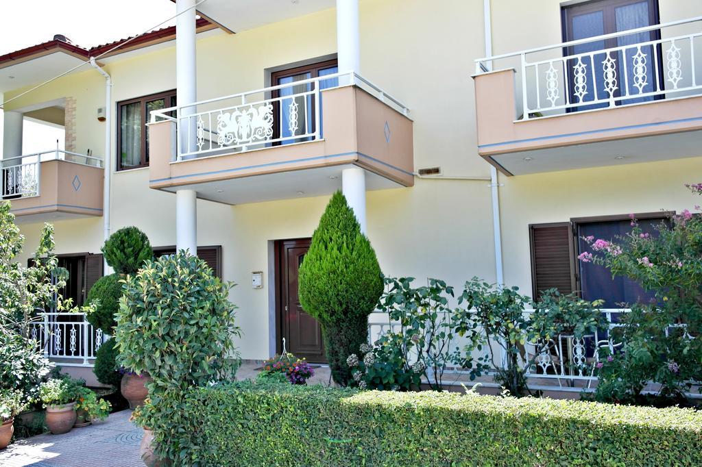 Roula Rooms Stratonion Exterior photo